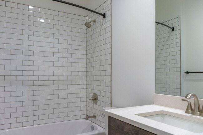 Photo - 20003 Cornice St