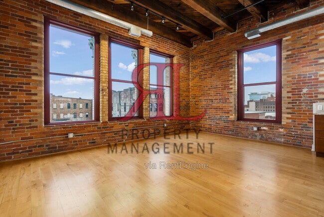 Photo - 150 E Main St Unit 504 504