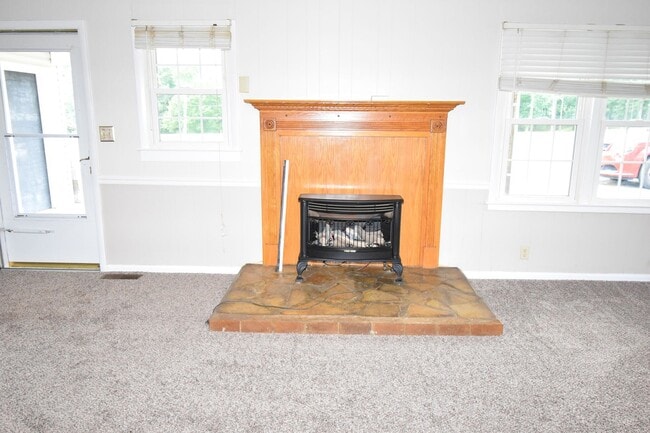 Photo - 2 Bedroom Home For Rent in The County!