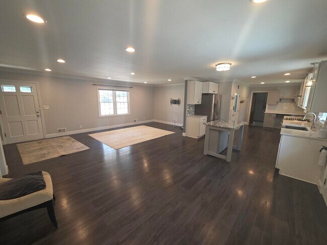 Photo - 4064 Cedar Knoll Dr