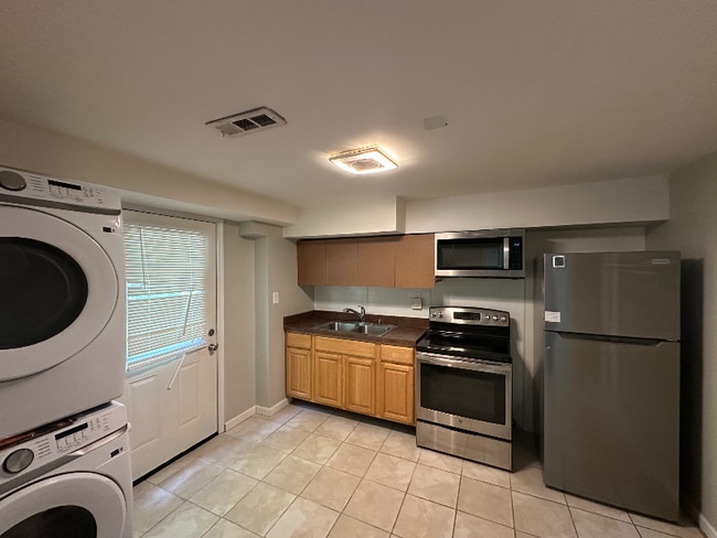 Photo - 3988 Centennial Trail NW