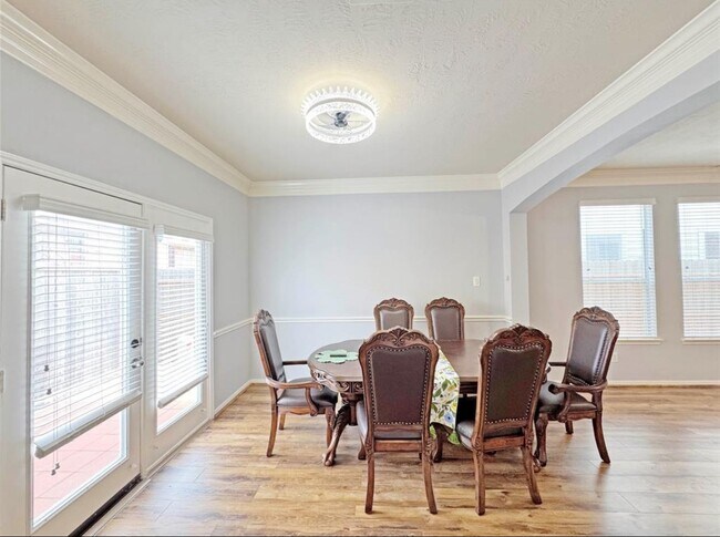 Building Photo - 6222 Skyline Dr Unit 9 Rental
