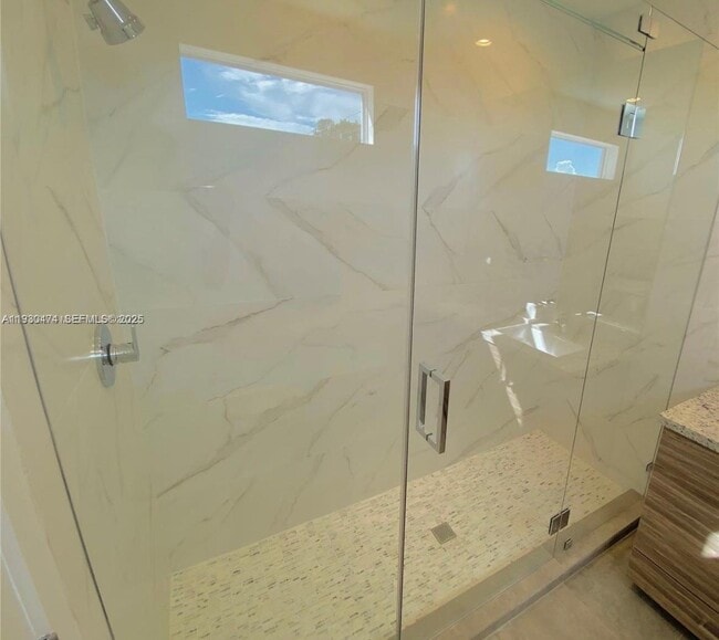 Photo - 3653 SW 25th St