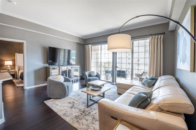 Photo - 3225 Turtle Creek Blvd Blvd Unidad 645