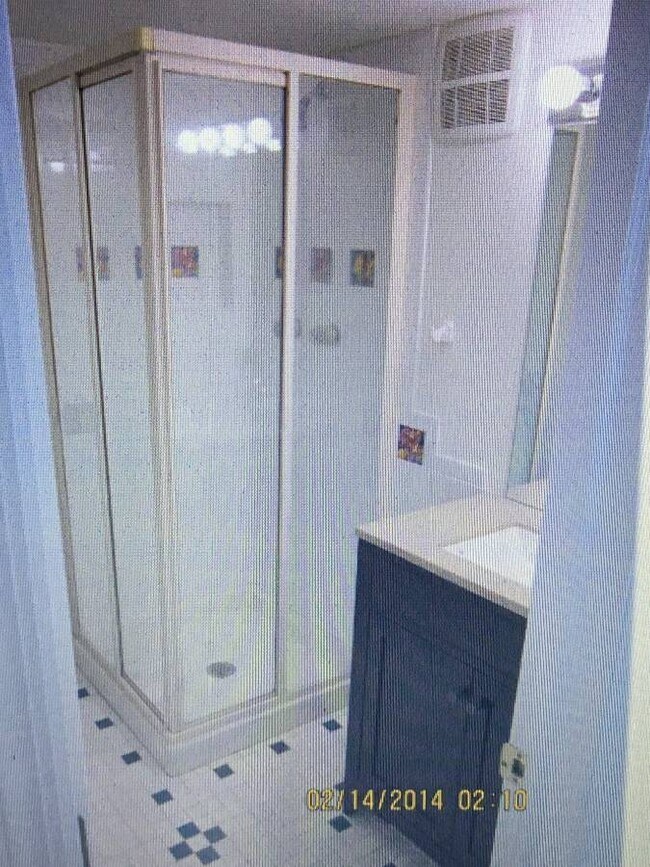 Bathroom - 210 Barton Ave Unit 1