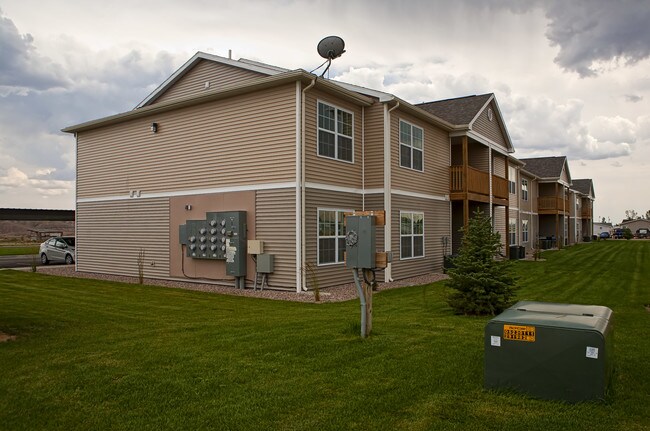 Marbleton Pinewood Apartments