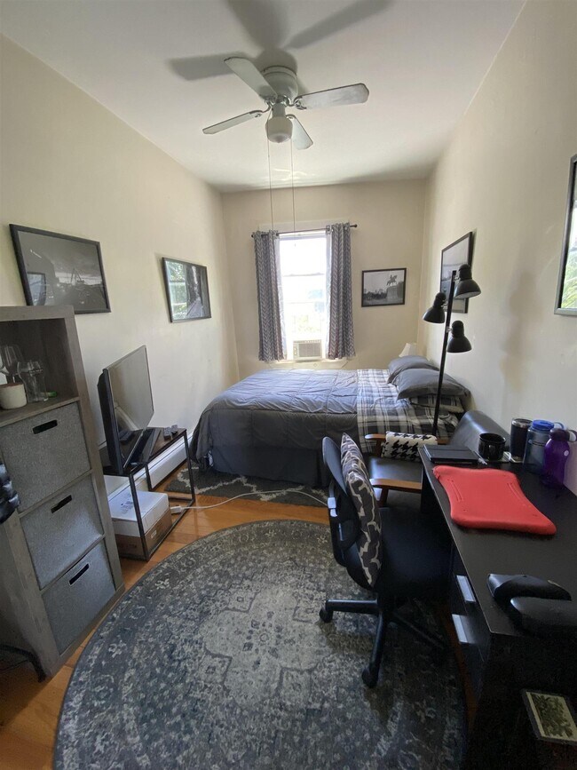 Photo - 1200 Cambridge St Unidad 1210-5