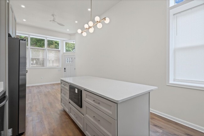 Photo - 1723 E Lombard St