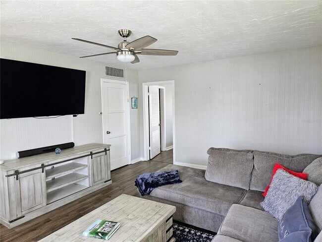 Photo - 350 80th Ave