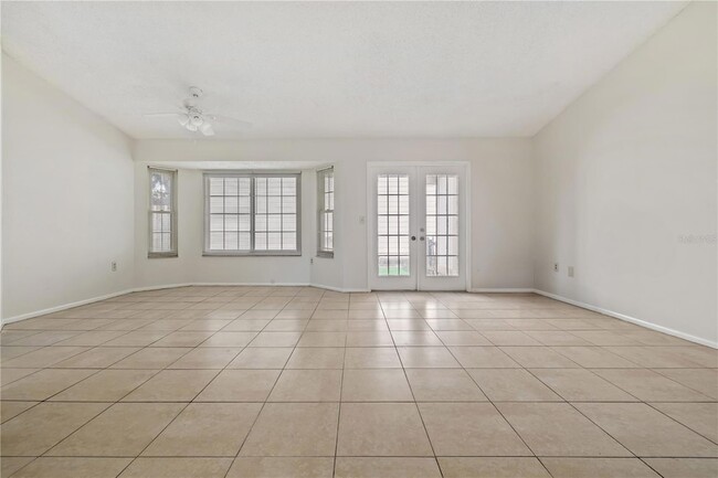 Photo - 7607 Glades Ct