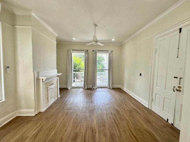 Sala de estar - 632 Arlington Pl Unidad 1