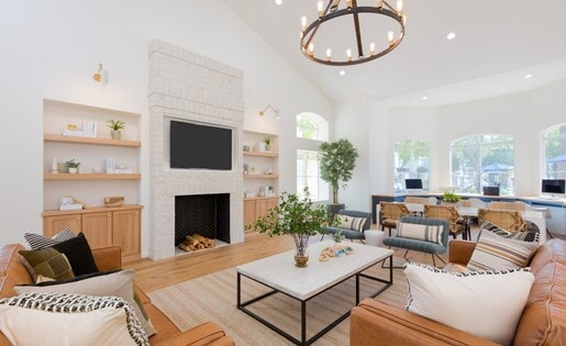 Photo - CityScape at Lakeshore