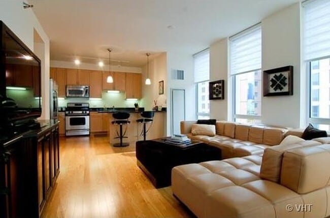 Photo - 1250 S Michigan Ave Unit 502