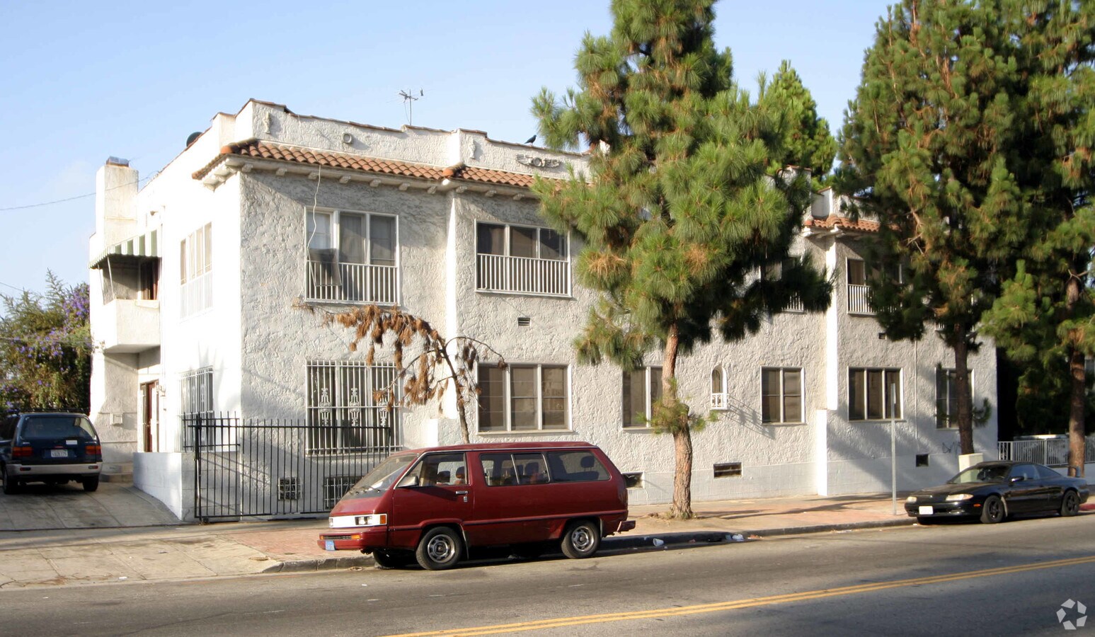 Photo - 102 S Kenmore Ave