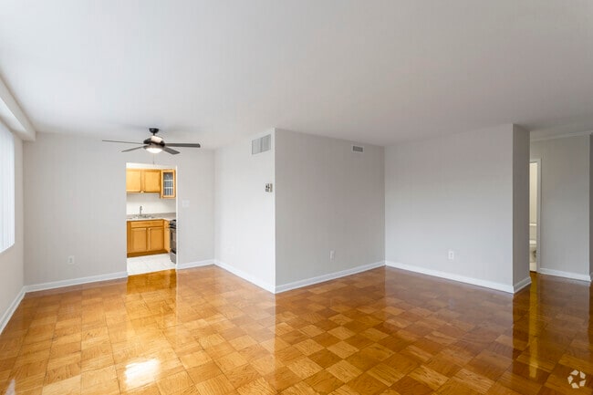 3 BR, 1.5 BA - 1,040 SF