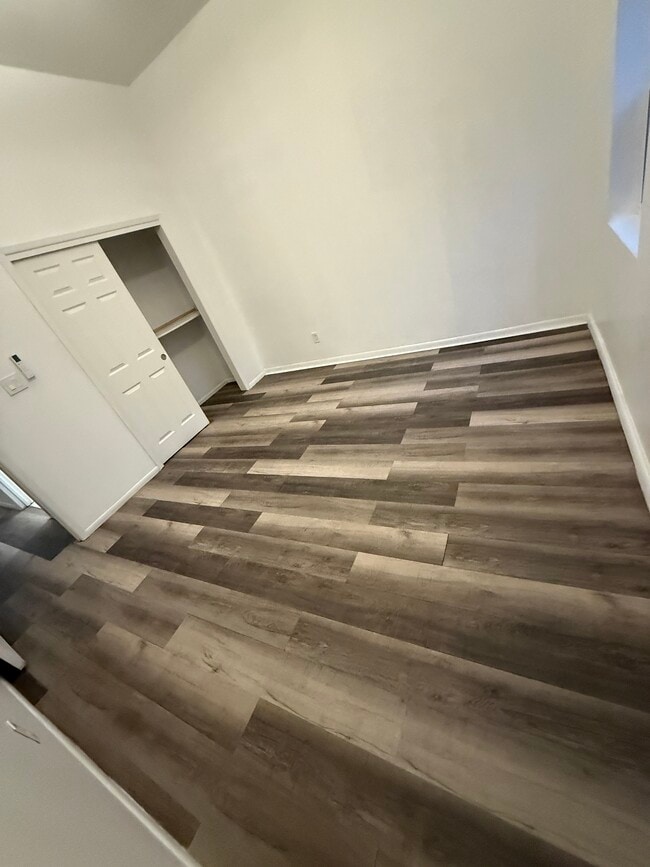 Photo - 2403 Maclovia Ln