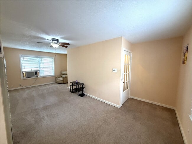 Photo - 804 Stanford St Unit A