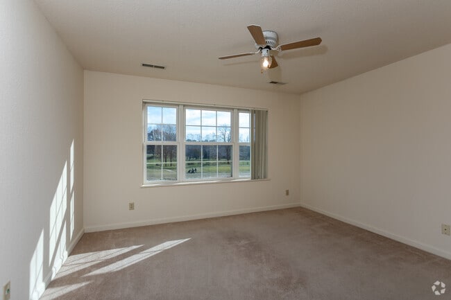 3BR, 2BA - Upper - Meadowview Homes