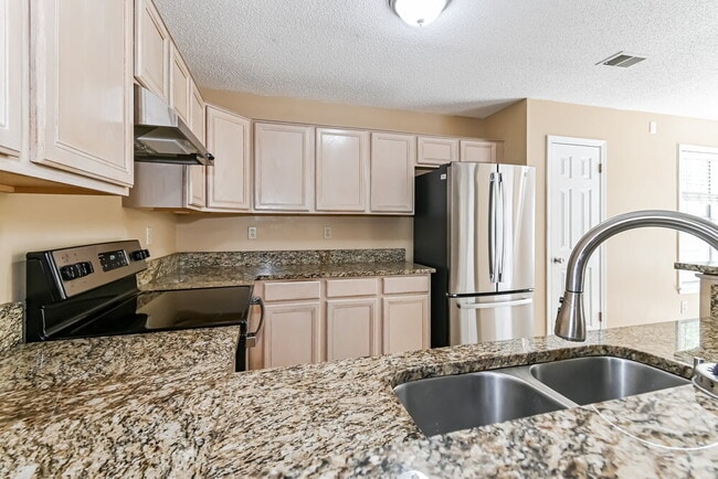 Photo - 994 Painted Desert Ln