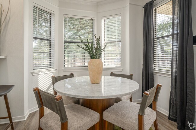 Photo - Get Up to $2,000 Off Your New Home Today! Unidad GV1