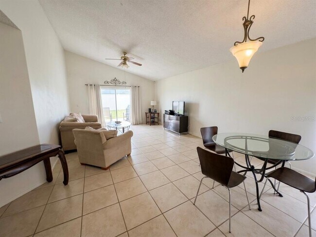 Photo - 1015 Ocala Woods Ln