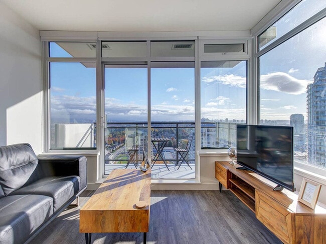 Building Photo - 4733 Hazel St