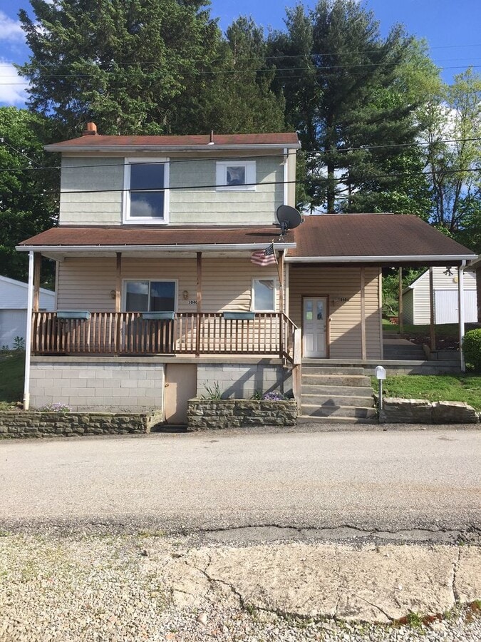 3-Bedroom Single-Family Home for Rent in Irwin, PA - 3-Bedroom Single-Family Home for Rent in Irwin, PA