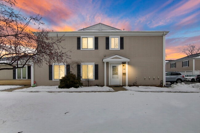 Photo - 1561 Quaker Ln Casa