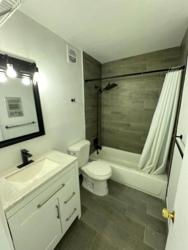 Photo - 524 Washington Ave Unit 310
