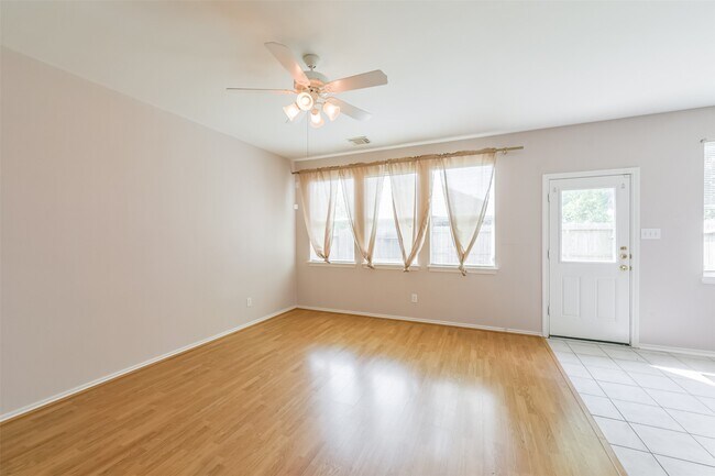 Photo - 6326 Veranda Green Trail