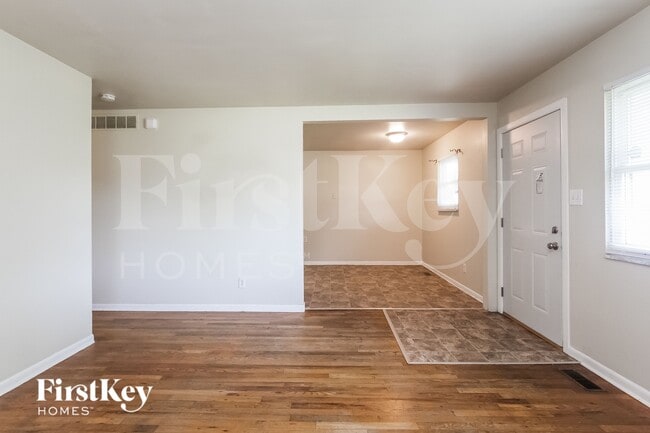 Photo - 7320 E 51st St