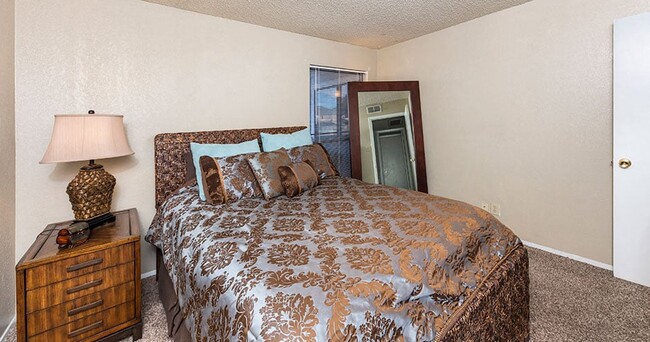 Photo - Brady Station Apartments