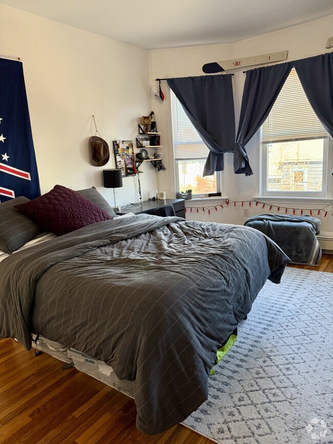 Building Photo - 20 Imrie Rd Unit 2 Rental