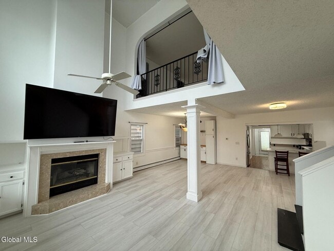 Photo - 27 McElwain Ave