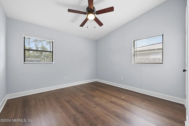 Photo - 2482 Quail Ave