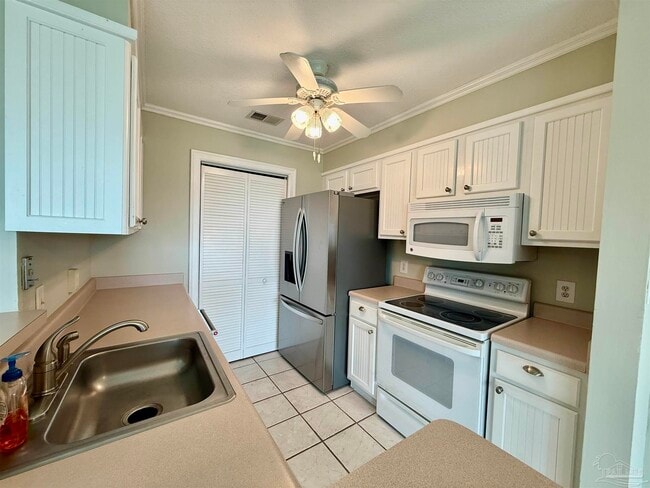 200 Pensacola Beach Rd