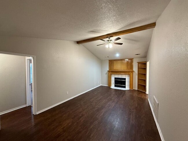 Photo - 808 W Elder Dr