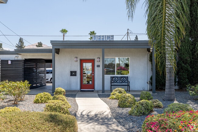 Leasing Office