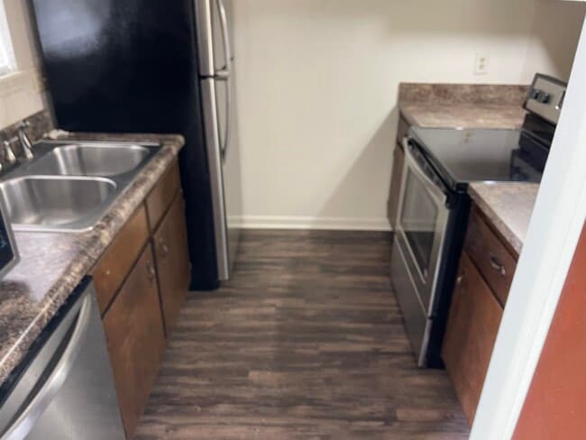 Photo - 2025 Watson Way