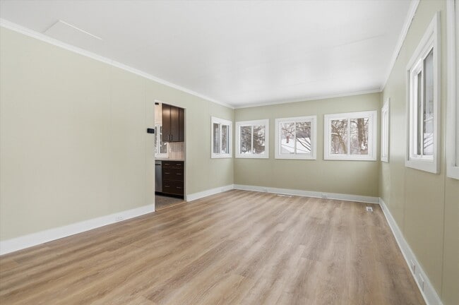 Photo - 2029 Ferdon Rd