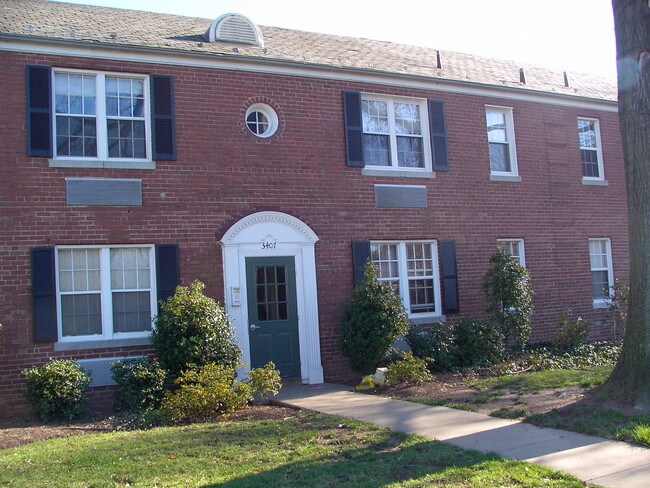 Photo - 3407 Commonwealth Ave Unit C