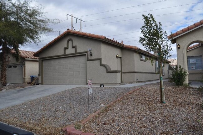 Photo - 1128 Pleasant Brook St