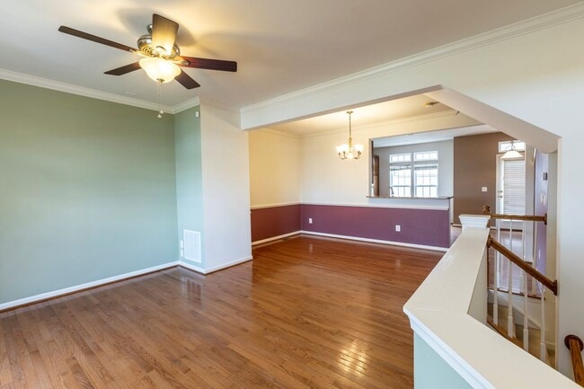 Photo - 2042 Lockwood Dr