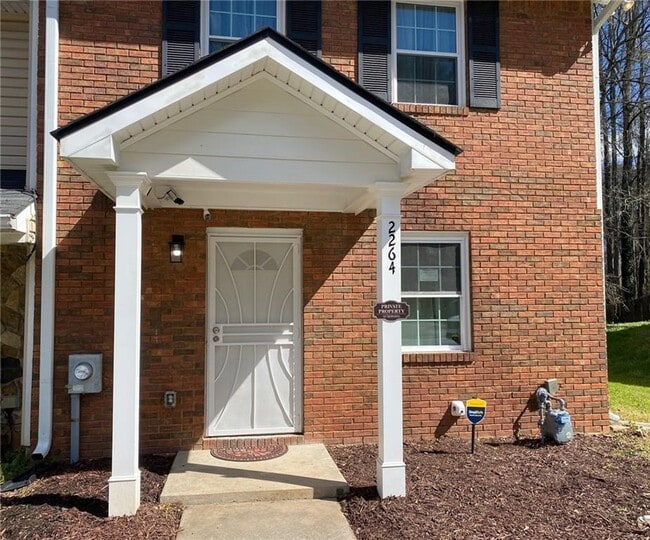 Photo - 2264 Salt Springs Pl