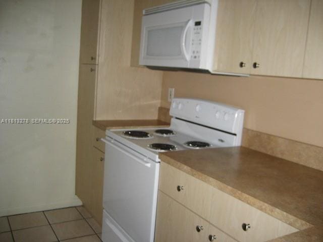 Photo - 15328 SW 72nd St Unidad 8-14