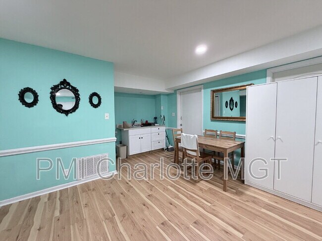5315 Greenbrook Dr Unidad B