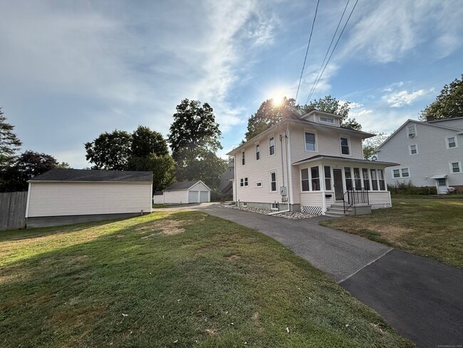 Photo - 35 West St