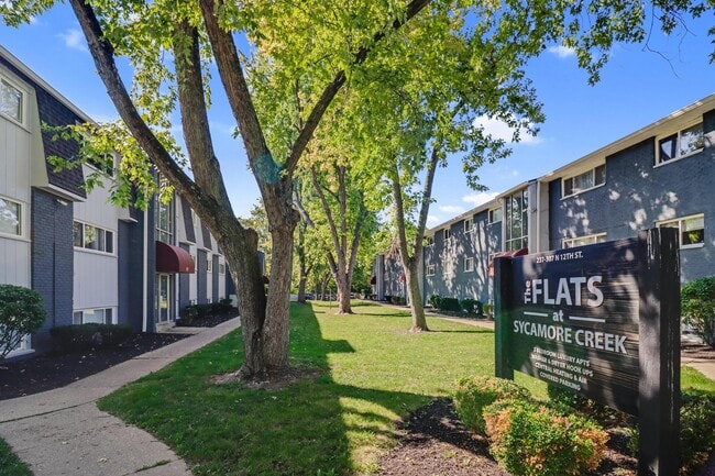 The Flats at Sycamore Creek - The Flats at Sycamore Creek Apartments