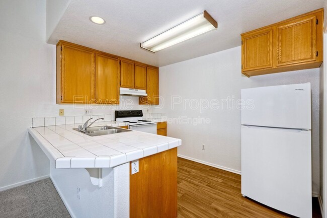 Photo - 9430 Winter Gdns Blvd Unidad 14