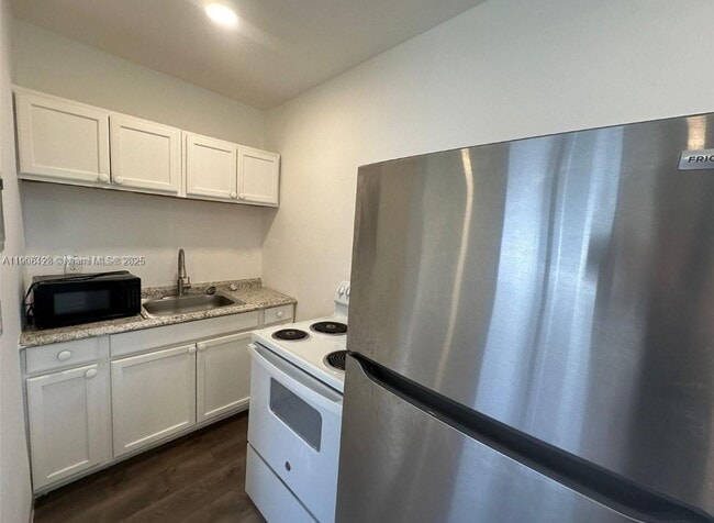 Photo - 17175 NE 19th Ave Unit 6